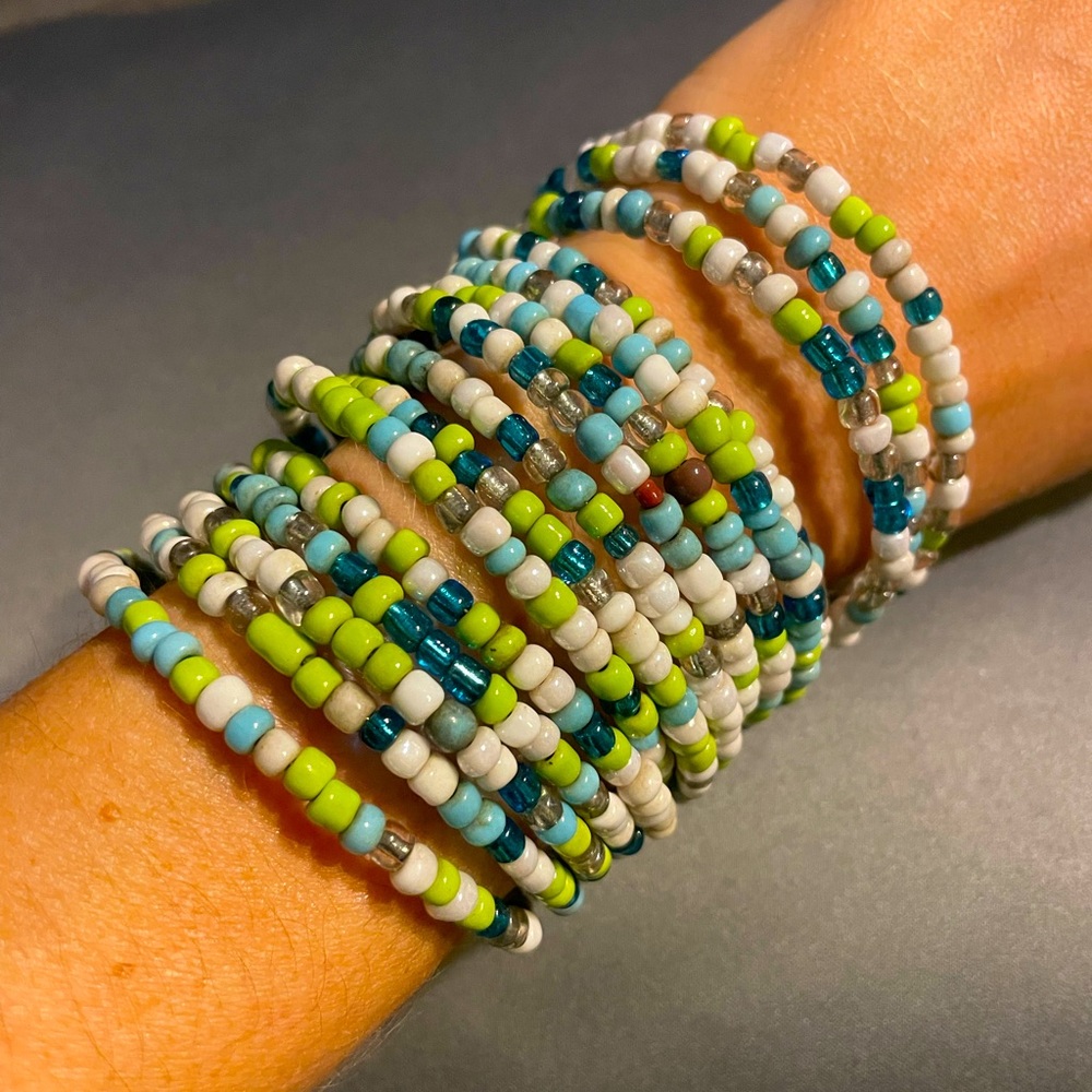 Beaded stretch cuff bracelet
